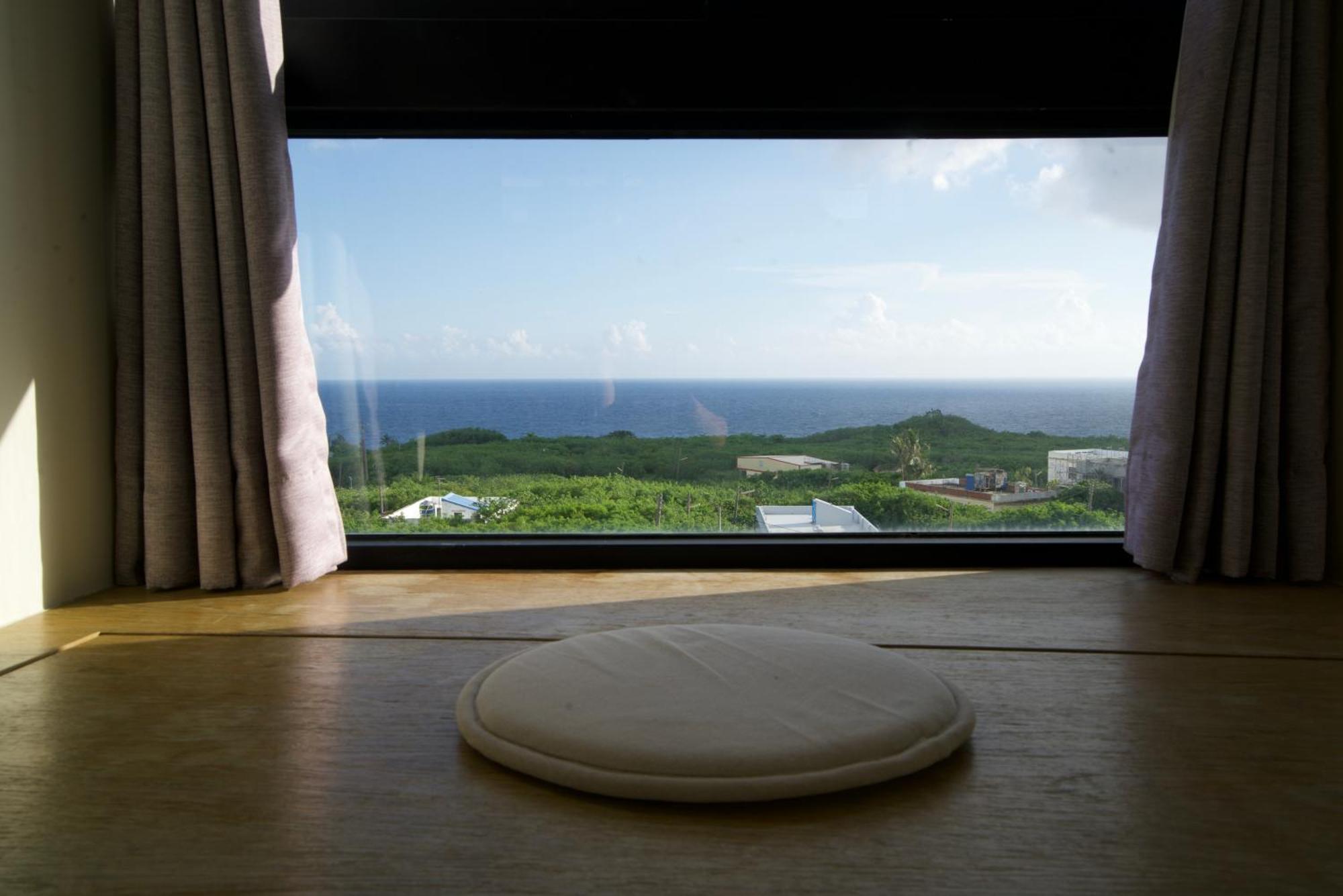 琉球茶室 現代館 Bed and Breakfast Xiaoliuqiu Εξωτερικό φωτογραφία